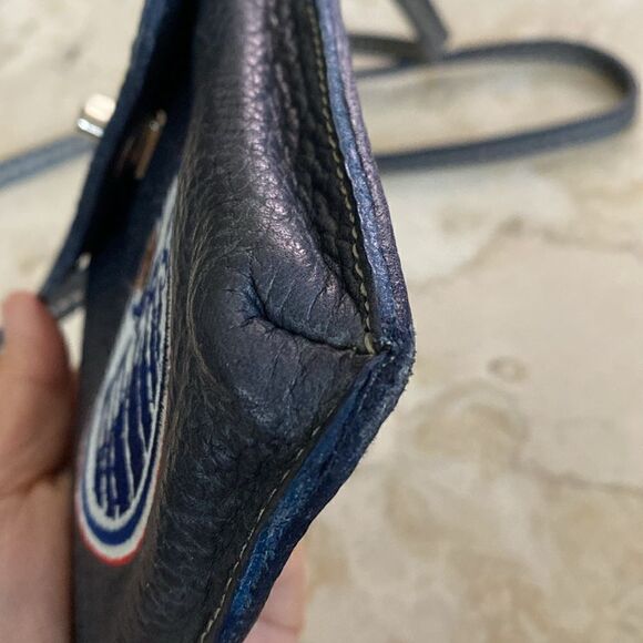 Roots Leather Oilers Cross Body Mini Bag - Picture 10 of 16